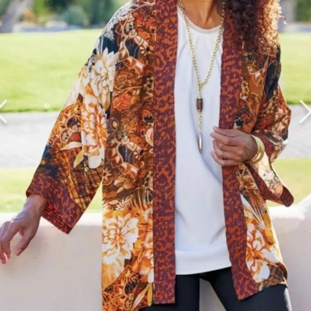 Soft Surroundings Orange Floral Kimono Wrap